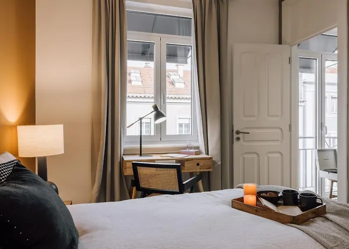 Kwenge - 1 Bedroom And Terrace In Avenidas Novas דירה *